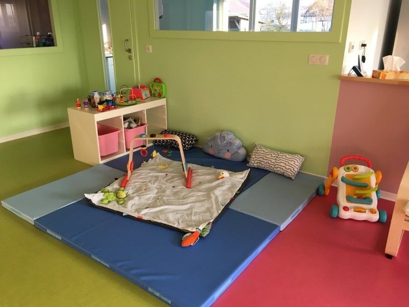 MICRO-CRECHE LES P'TITS COEURS
